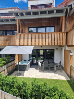 Ferienhaus Berger mit eigenen Whirlpool im Garten Garmisch-Partenkirchen